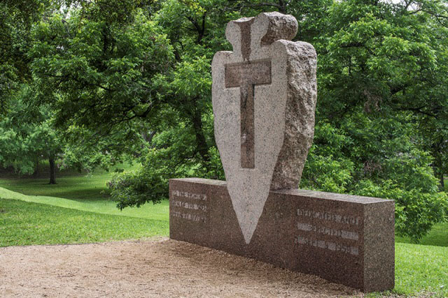 front of monument, looking from the right side.